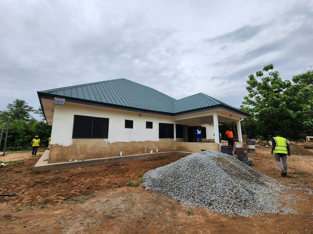 오티주 Dzindziso 보건지소(CHPS) 건축 현장 전경